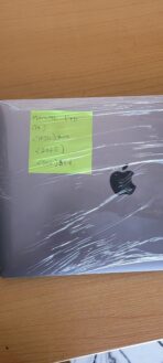 MacBook pro 2020 - Image 4