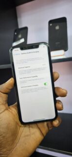 Iphone XR 64GB - Image 3