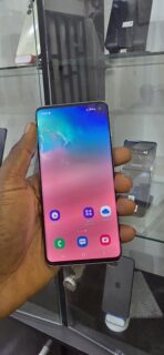 Samsung galaxy S10 duos 8+128gb - Image 2